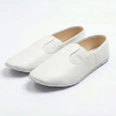 Чешки искожаные - Белый